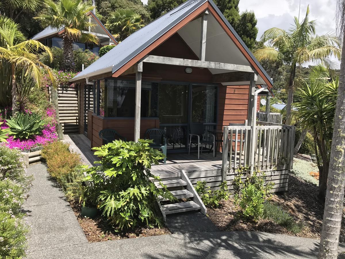 Bay Cabinz Motel Paihia Bagian luar foto